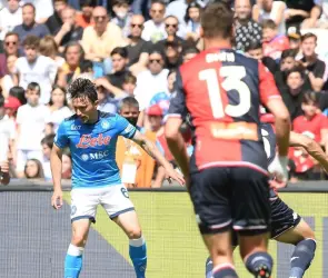 Genoa desciende a la Serie B tras goleada ante Napoli y derrota del Cagliari