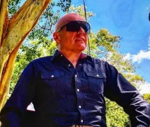 Paco Chac&oacute;n tunde a Armando Archundia: "es un mit&oacute;mano"