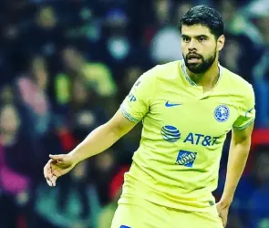 Mat&iacute;as Almeyda cuenta por qu&eacute; no pudo llegar N&eacute;stor Araujo a AEK Atenas