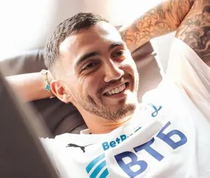 Luis Ch&aacute;vez lamenta que Pachuca no cumpliera con su palabra de dejarlo salir a Europa