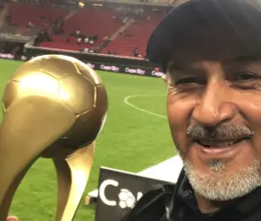 Potro Guti&eacute;rrez es v&iacute;ctima de burlas por postularse para dirigir a Chivas