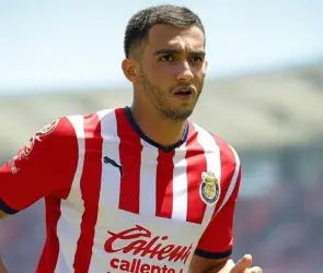 La pista que acercar&iacute;a a Luis Ch&aacute;vez a Chivas