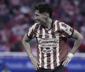 La raz&oacute;n por la que Chivas busca retener al Chiquete Orozco