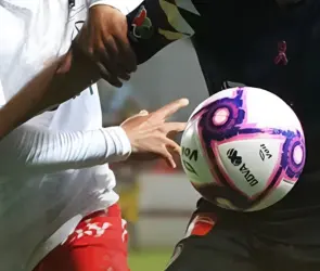 FMF acaba con carrera de futbolistas y los suspende 57 a&ntilde;os