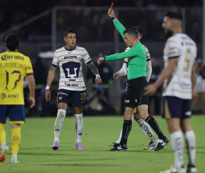 Pumas explota en contra del arbitraje tras derrota ante Am&eacute;rica
