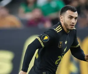 Luis Ch&aacute;vez y los futbolistas mexicanos que se rompieron antes del Mundial