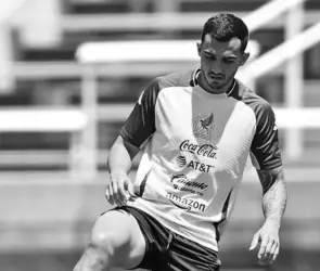 As&iacute; fue la lesi&oacute;n de Luis Ch&aacute;vez con la Selecci&oacute;n Mexicana