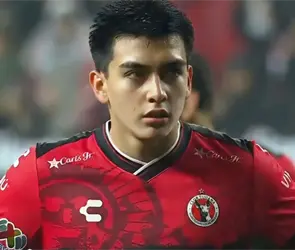 &iexcl;Est&aacute; loco!: Gil Mora hace historia con un ins&oacute;lito gol en el Play In