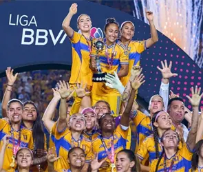 (VIDEO) Tigres Femenil se burla del Am&eacute;rica tras ganarles la final