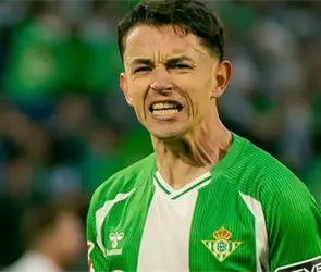 &iquest;Debe ir al Mundial? Fidalgo pierde la titularidad en Betis tras fecha FIFA