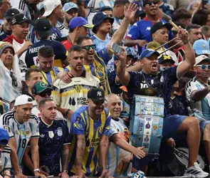 Aficionados argentinos pelean entre ellos previo al partido vs Inglaterra