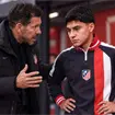 &iquest;Mala decisi&oacute;n? Simeone sentencia futuro de Obed Vargas en el Atl&eacute;tico