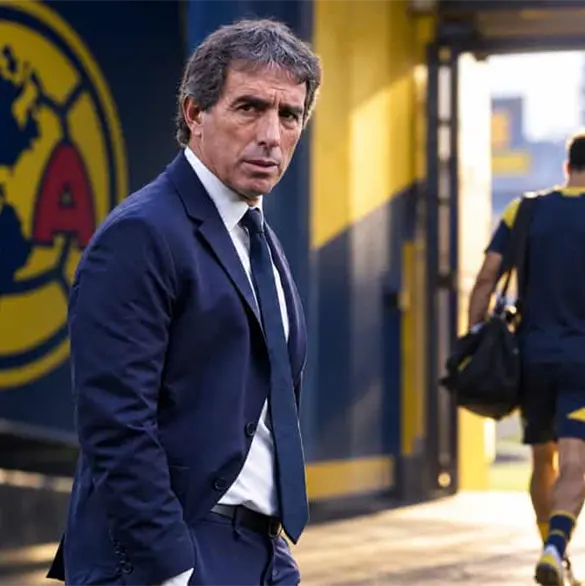 ¡Futuro trazado por Almada! El primero que saldría en diciembre de América ¡Futuro trazado por Almada! El primero que saldría en diciembre de América