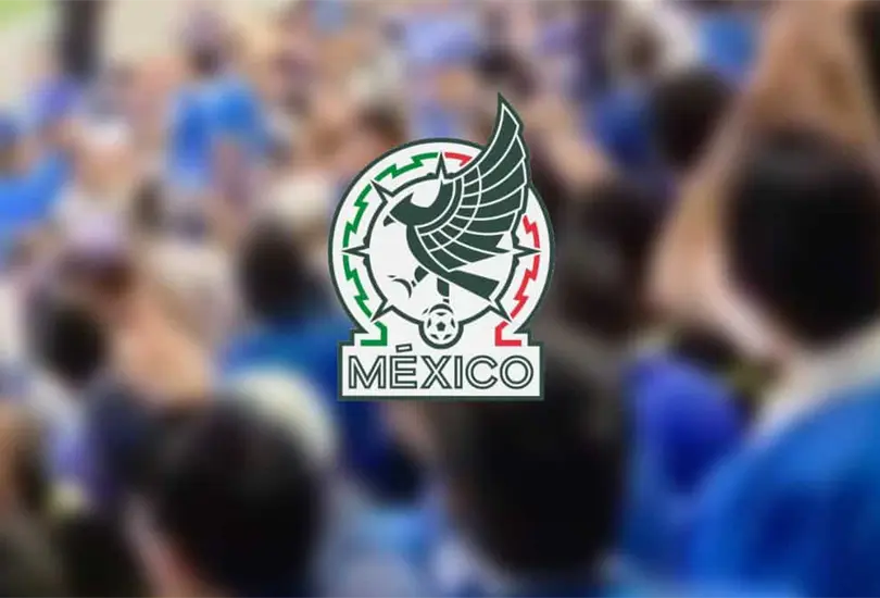 Un aficionado mexicano se meti&oacute; entre puros aficionados salvadore&ntilde;os