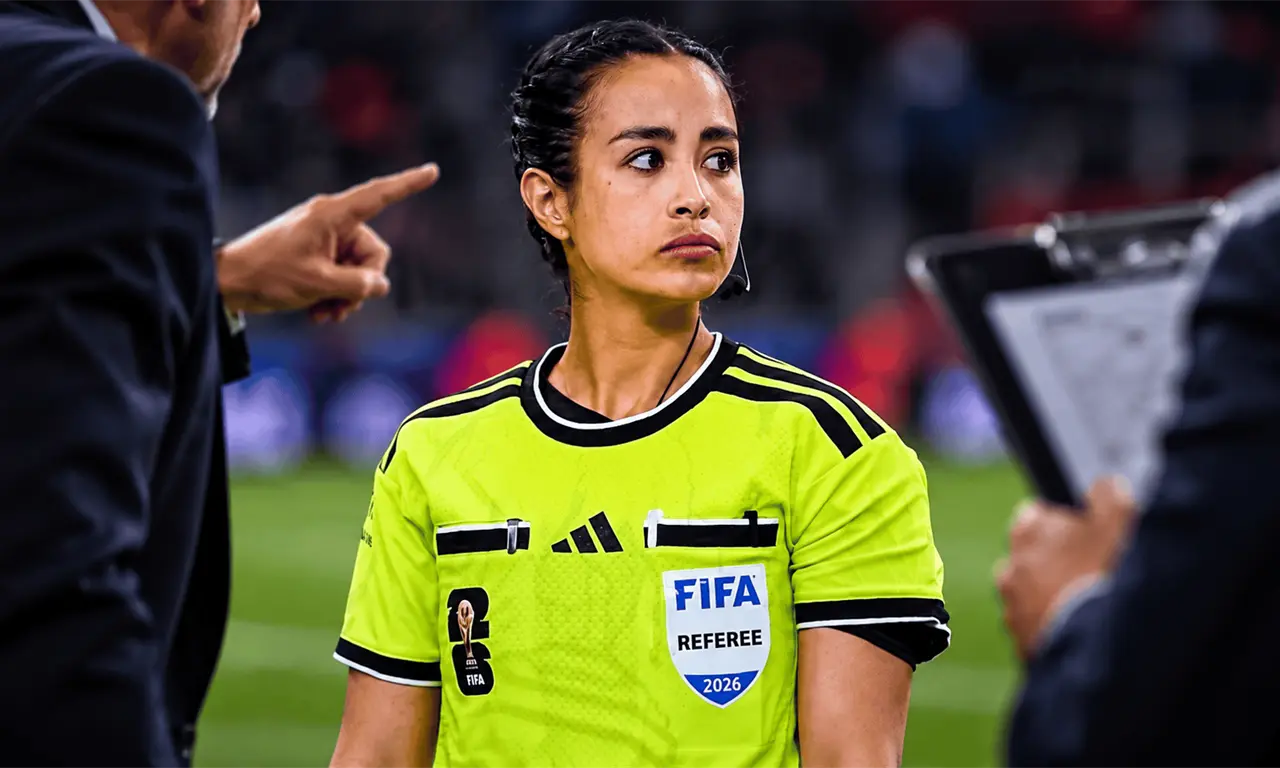  La polémica actuación de Katia Itzel en el Cruz Azul-Toluca tendrá consecuencias dentro de la Comisión de Arbitraje. 