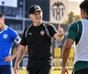 No ser&aacute; Lira, el mexicano que s&iacute; podr&iacute;a ir al Valencia de Aguirre