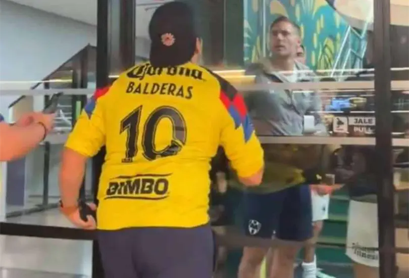 Un aficionado del Am&eacute;rica fue exhibido en video por su comportamiento contra un integrante de Rayados en una zona VIP del Estadio Banorte.