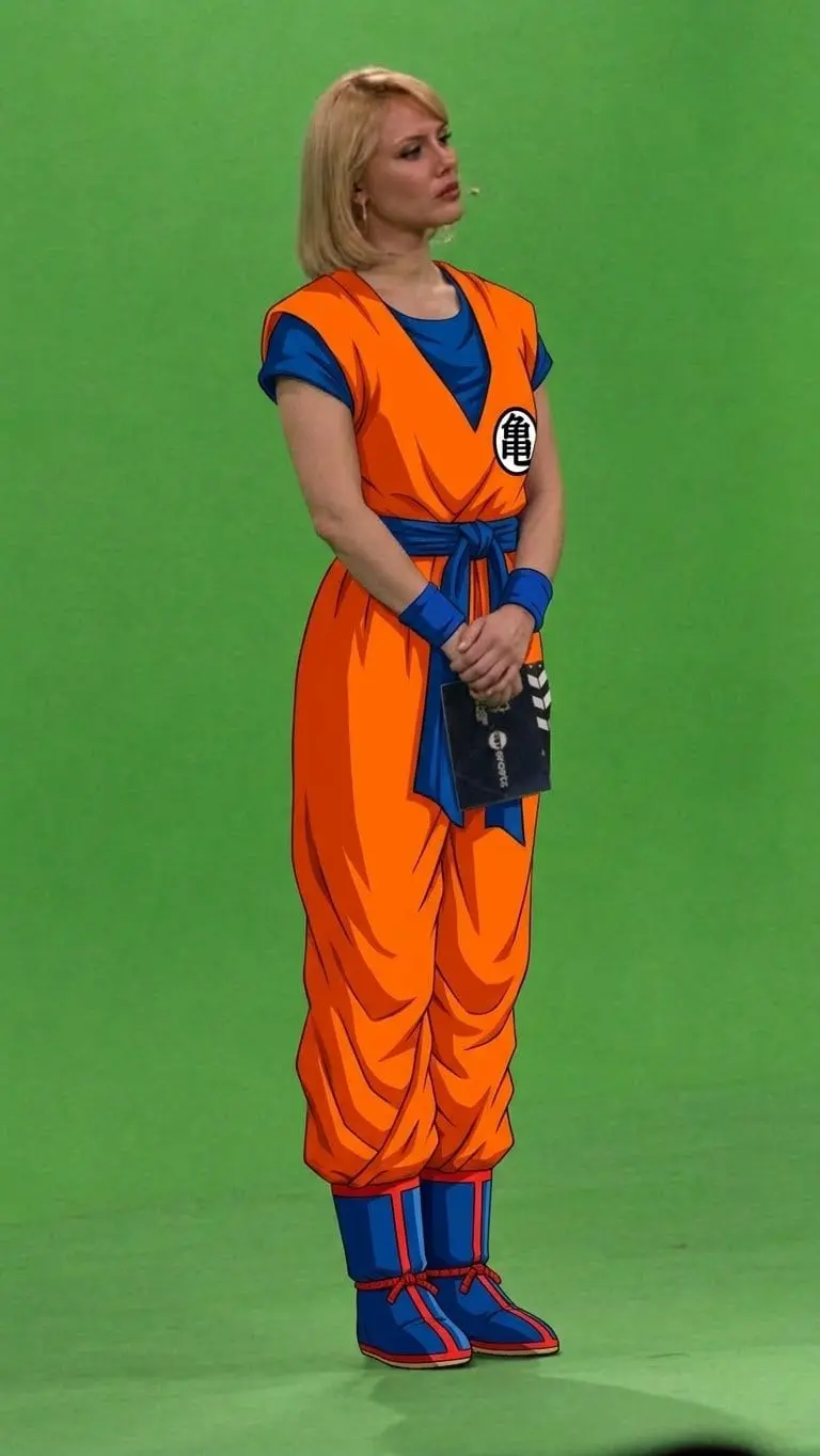 Hasta Dragon Ball lleg&oacute; a las sugerencias, con una versi&oacute;n de Miroslava utilizando el famoso uniforme naranja de Gok&uacute;.