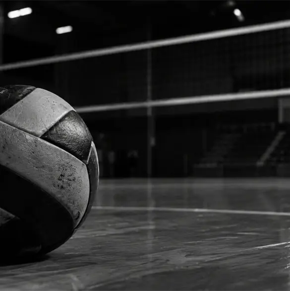 Graban a entrenador de voleibol agrediendo a jugadora y recibe duro castigo Graban a entrenador de voleibol agrediendo a jugadora y recibe duro castigo